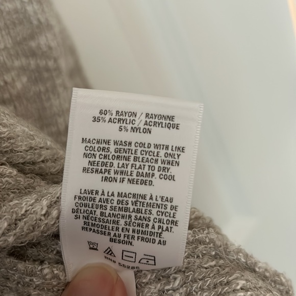 Oversized EXPRESS Cardigan - Picture 9 of 10